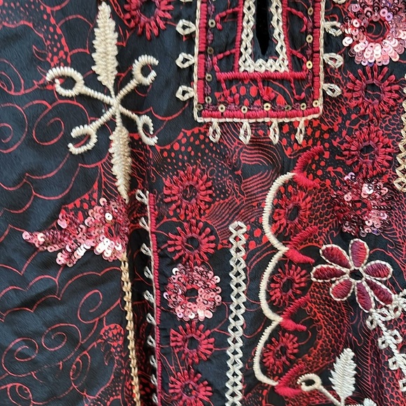 Johnny Was Belina Tunic Large Black Red Silk Embroidered Sequin Blouse Dragon - Picture 11 of 16